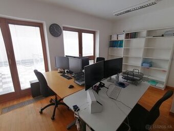 VENTÚRSKA, BA I, Staré mesto - prenájom kancelárií - 67m2 +