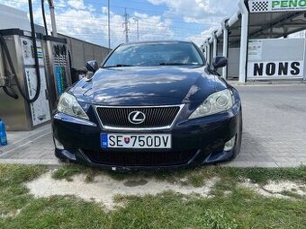 Predam Lexus IS220d auto NEPOJAZDNE