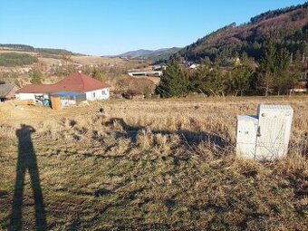 Predám stavebný pozemok 1000m2