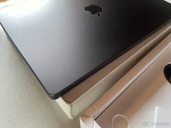 MacBook Pro M3 Max 16" 48GB RAM 1TB SSD