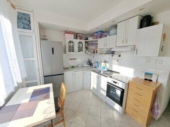 Veľký 2 izbový byt s balkónom, Vrútky