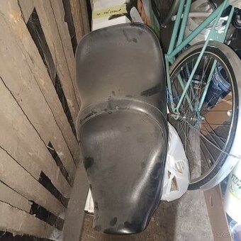 Predám pôvodne sedadlo BMW K100