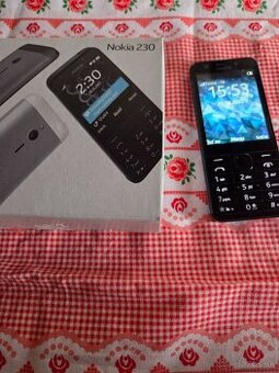 Nokia 230 volná čierna v dobrom stave ide na 1 sim kartu nie