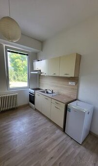 Prenájom 1i byt, Mládežnícka ulica Fončorda Banská Bystrica.