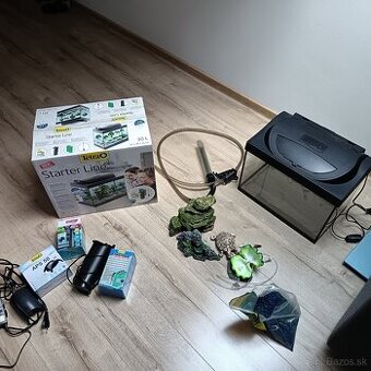 Akvárium s príslušenstvom