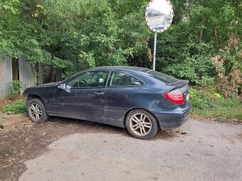 Mercedes v 203 c 220