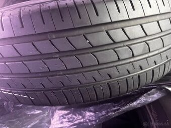 Pneumatiky 215/60 r17