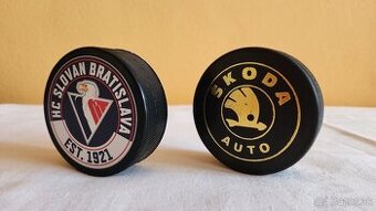 Hokejový puk Slovan Bratislava