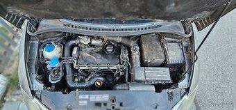 Holomotor 1.9 tdi 77kw Volkswagen koncern