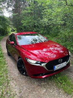 Mazda 3 sedan G122 plus - safety , sound, style