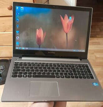 Lenovo Z500 - i5 3230M, 4GB RAM, 250GB HDD, 15,6"
