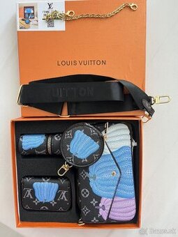 Kabelka s príslušenstvom