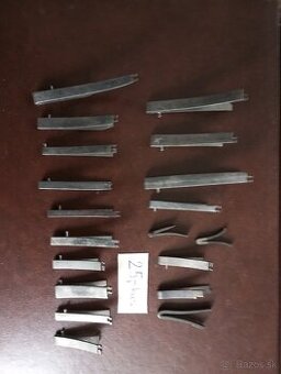 Pružina V pero na poľovnú zbraň