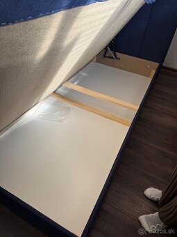 Manzelska oste 0x200 modra s uloznym priestoom