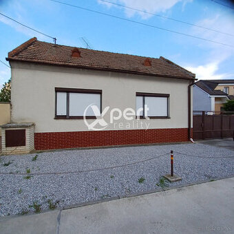 PREDAJ - Vidiecky 6 izbový dom s úžasnou atmosférou