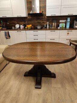 Stôl dubový z masívu