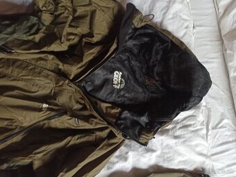 Rybárske oblečenie, rybárske potreby