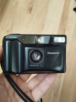 Kompaktný fotoaparát na film Panasonic C340