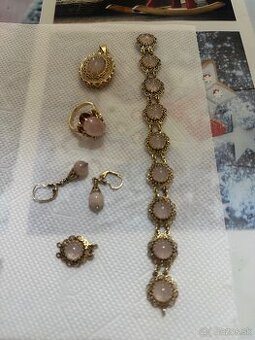 Predám zlatý set + ruženín kameň