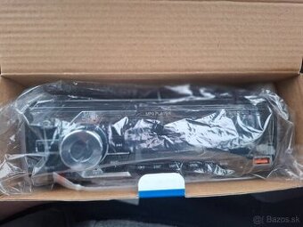 Autorádio na Bluetooth