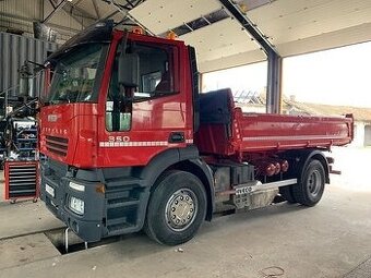 Bager unc nakladač preprava strkopiesky zemné búracie vykopy