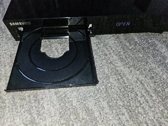 BLURAY DVD PREHRAVAC SAMSUNG BD-H8500