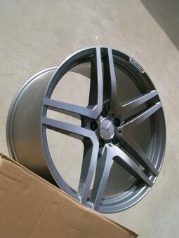 5x112 Mercedes AMG R20 akú disky nové