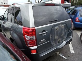Suzuki Grand Vitara 1.9ddis r.2007 šedá metalíza