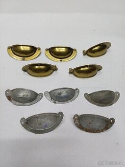 Predám kovanie na starozitny nabytok