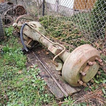 Náprava na V3s uloženka