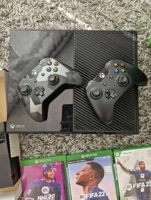 Predám Xbox One 500Gb + 2x Joystick 3hry Dovoz Orava - 1