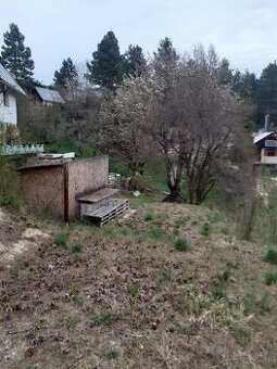 Ponúkame na predaj slnečnú záhradu v BB Fončorda
