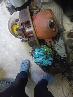 Predám Štita  prednej nápravy  tatra 805