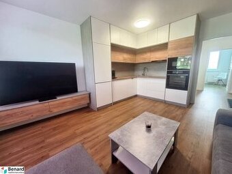 NA PRENÁJOM NOVOREKONŠTRUOVANÝ 2 IZBOVÝ BYT,PREŠOV,ĎUMBIERSK