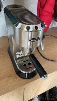 Kávovar De Longhi