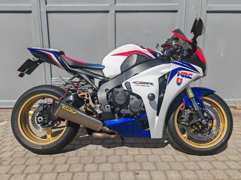 HONDA CBR 1000RR
