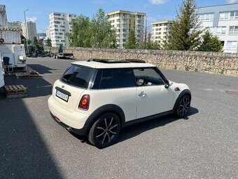 Mini cooper 1,4i