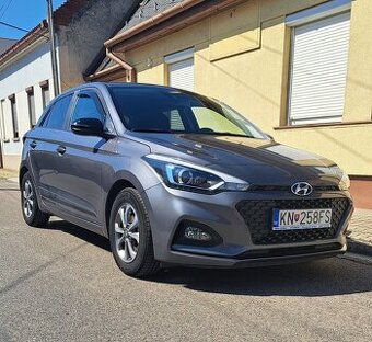 Hyundai i20 1.2 benzín Top stav