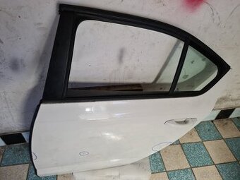 Dvere ľavé zadné Octavia 3 liftback