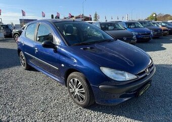 Peugeot 206 1.4i benzín manuál 55 kw