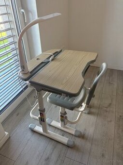 Rastúci detský písací stôl so stoličkou Laventa