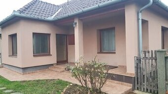 Forró madarsko dom na predaj