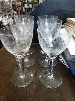 stare pohare na vino