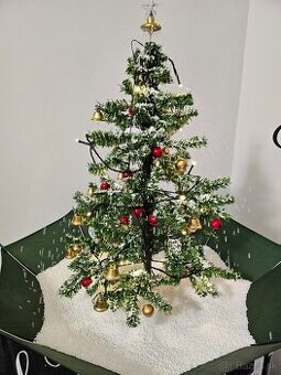 Snežiaci vianočný stromček