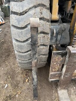 listove pero multicar m25