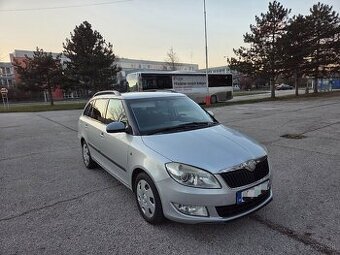 Predam Škoda Fabia 2 Combi 1.6 TDI 77 Kw Diesel Rok 2010