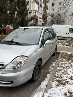 Predám Citroën c8 2.2dizel 94KW rok. Výroby 2002