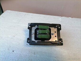 regulácia klimatizácie T815-7