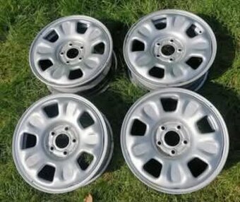 DUSTER 35eur plechový disk ORIGINÁL Renault Veľkosť disku 16