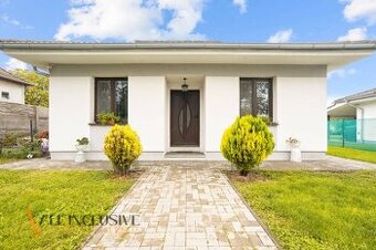 ALL INCLUSIVE | NA PREDAJ 3-IZBOVÝ RODINNÝ DOM, ETREHO KRAČA